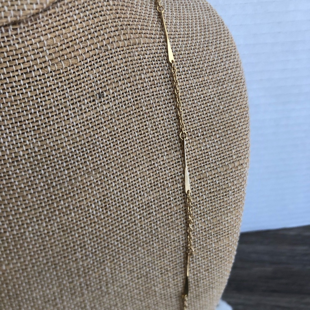 Vtg Twisted Metal and Chain Gold Tone Necklace - Picture 2 of 8